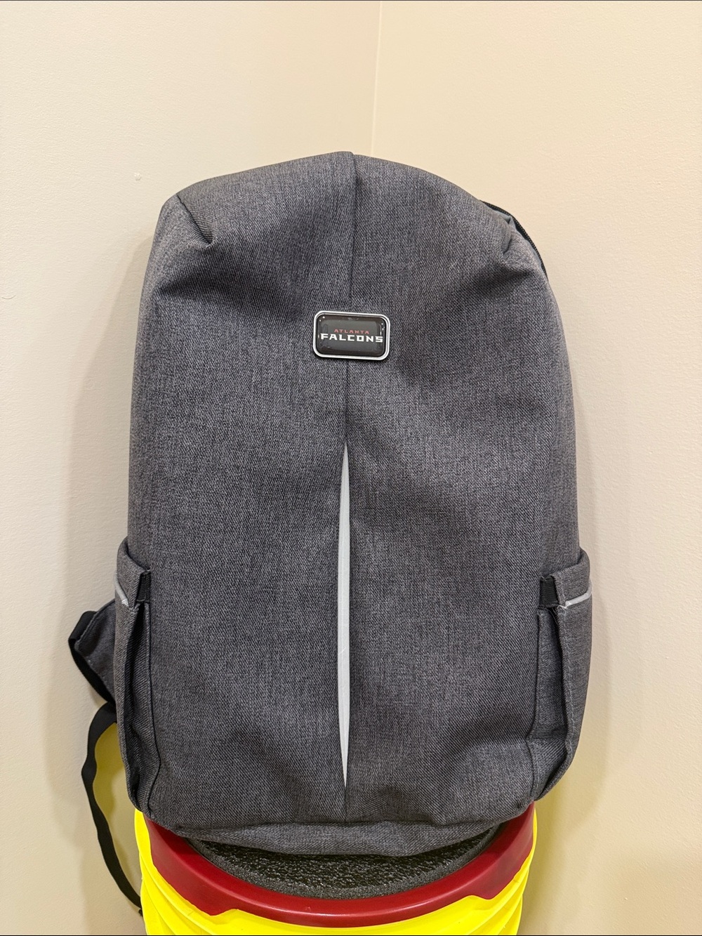 Atlanta Falcons Gray Men's Anti-Theft Backpack